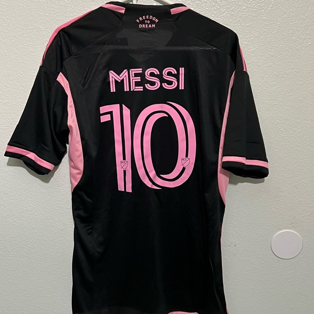 Inter Miami jersey player version